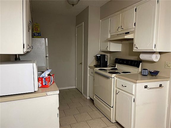 5th image of 401 12th Ave #146