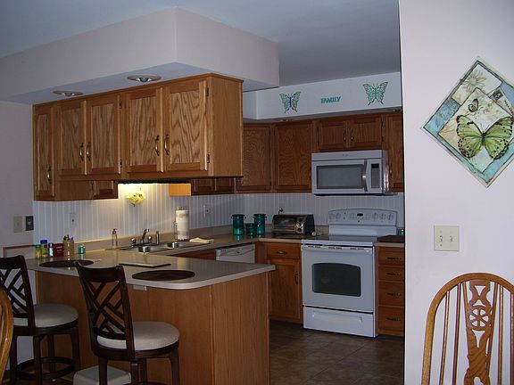 5th image of 700 E Main St Unit 11