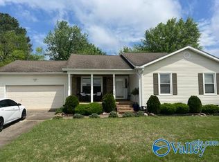 150 Lewis Ln, Madison, AL 35758