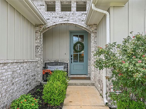 2nd image of 4004 Brownway Dr