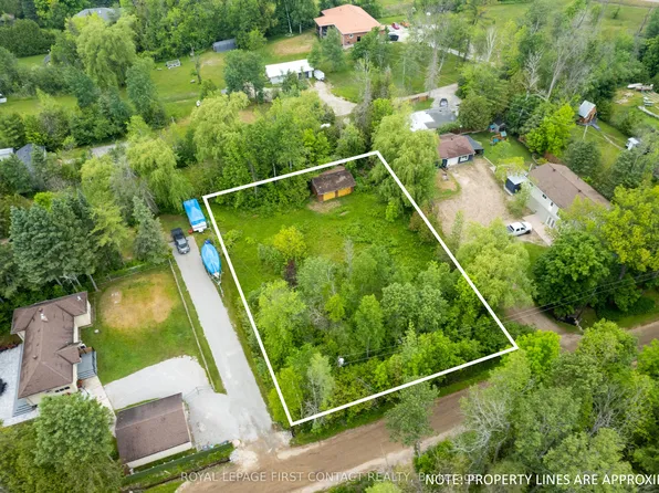 2378 Whetham Rd, Springwater, ON L0L 1P0