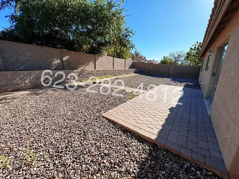8556 W Carol Ave — Photo 14