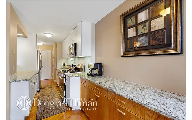 Sold by Douglas Elliman | media 4