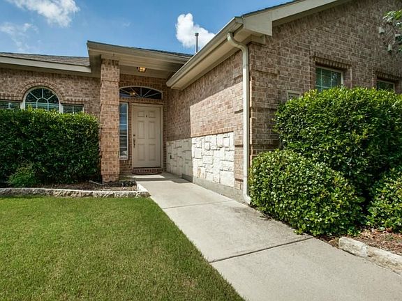 4th image of 3704 Park Wood Ct
