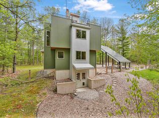 145 Fisher Rd, Traverse City, MI 49685