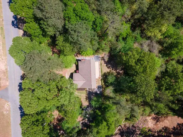 209 Long Leaf Trl, Byron, GA 31008