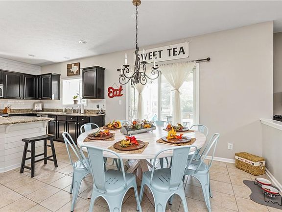 5th image of 7757 Estate Dr