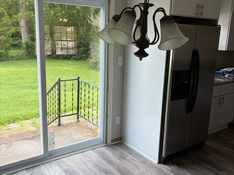 19 Michele Dr — Photo 8