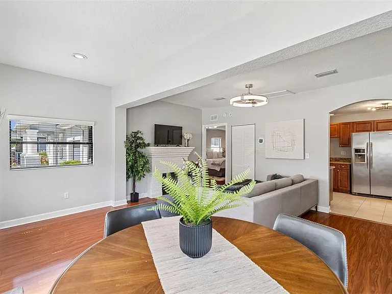 3901 N Ola Ave — Photo 11