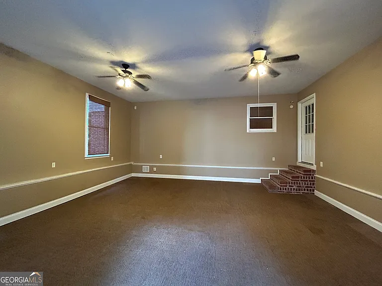 308 Wynterhall Dr — Photo 13