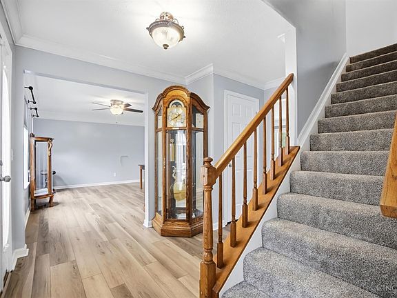 4th image of 4019 Autumn Hill Ln