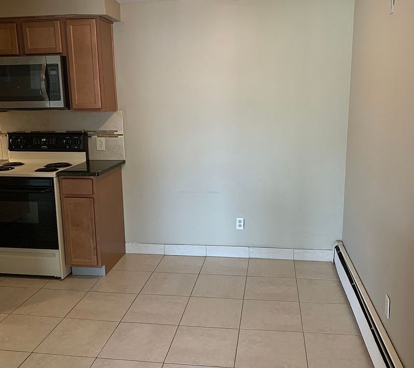 Center Road 825835 E Center Rd West Seneca NY Zillow