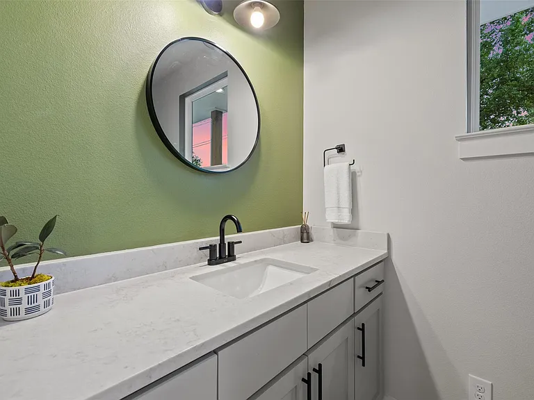 22218 Briarcliff Dr — Photo 17