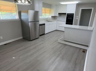 727 Old Nunez Rd, Swainsboro, GA 30401