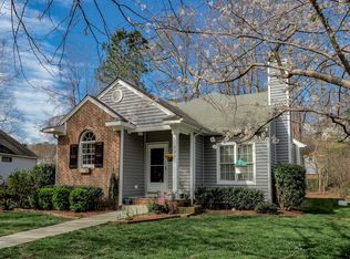 139 Sterlingdaire Dr, Cary, NC 27511