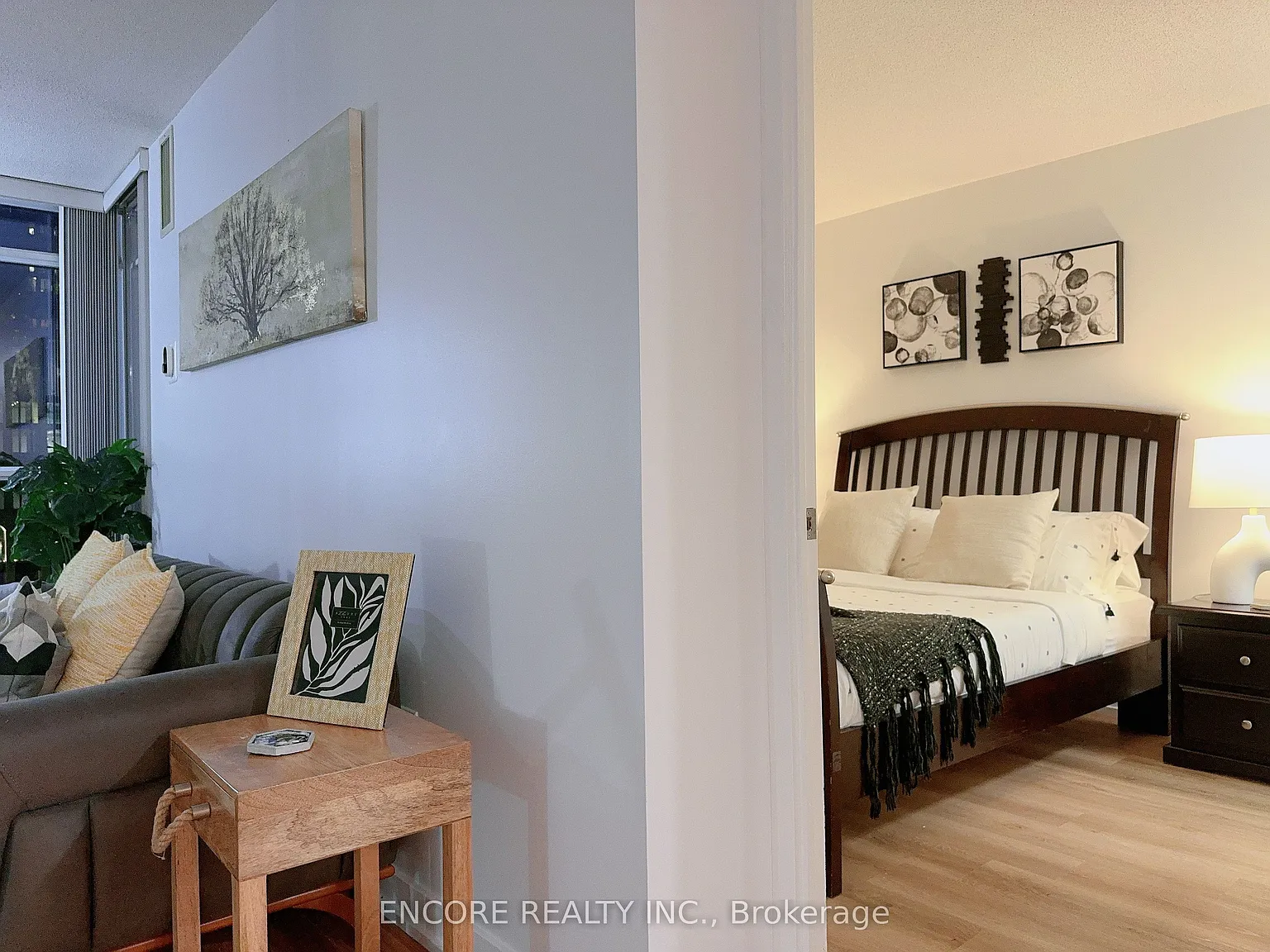 2 bed, $3,200 — Photo 2