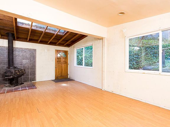 2nd image of 12484 Coleman Ave