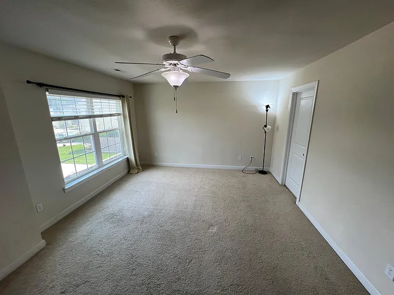 4353 Cattail Ln — Photo 10