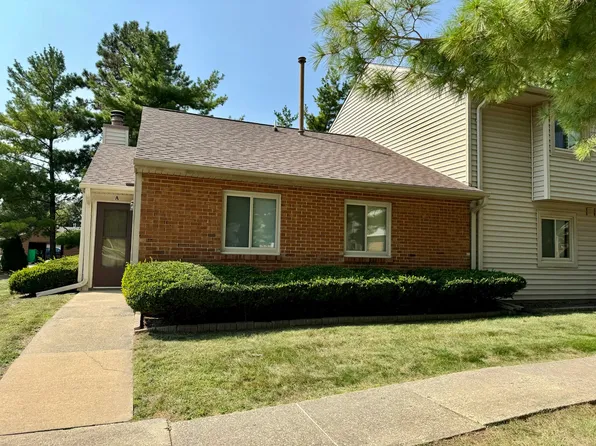 1611 Lyndhurst Dr APT A, Savoy, IL 61874