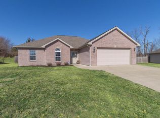 5605 Murfreesboro Dr, Columbia, MO 65201