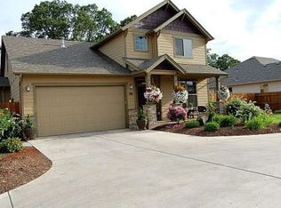 156 W Jadon Dr, Lebanon, OR 97355