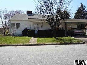 1st image of 512 Edgewood Dr