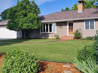 3805 Freeport Rd, Sterling, IL 61081