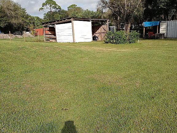 5th image of 7551 SW 40th Ter