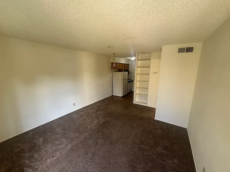 625 Tarasco St #625 — Photo 1
