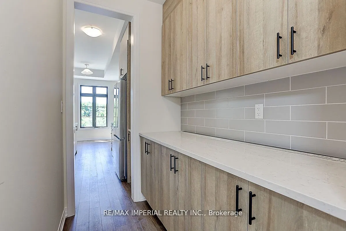 4 bed, $3,950 — Photo 3