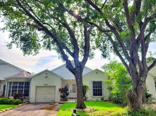 7705 Forest Green Ln, Boynton Beach, FL 33436