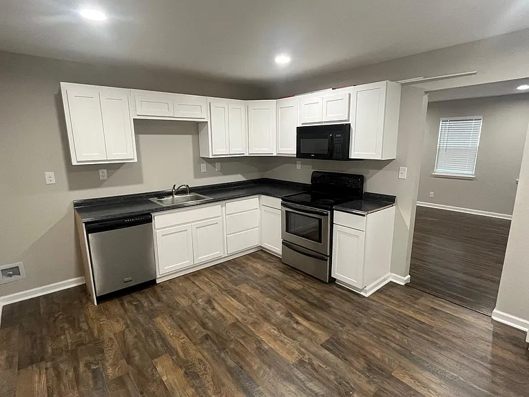 5353 W 11th Pl — Photo 7
