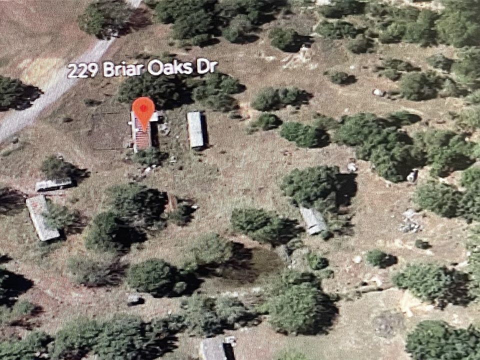 1st image of 229 Briar Oaks Dr