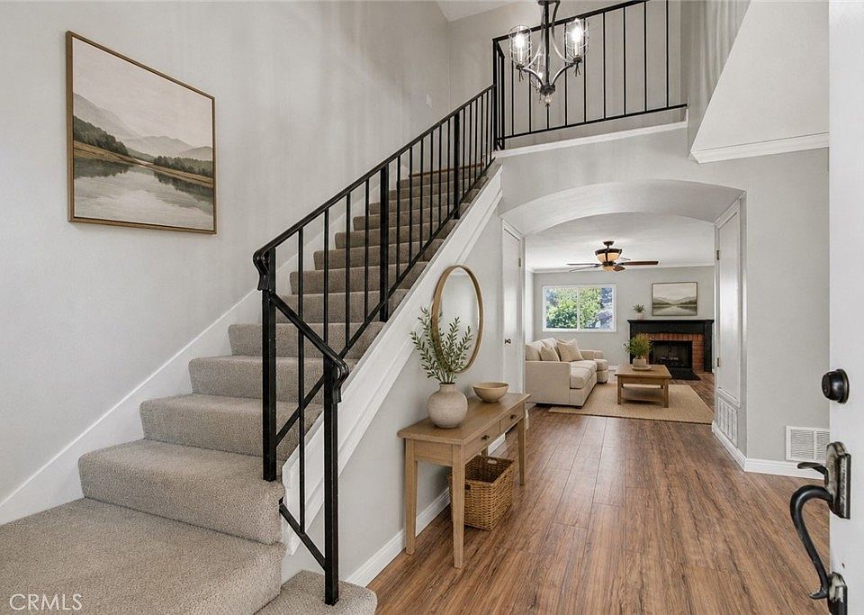 1st image of 28942 Rue Daniel