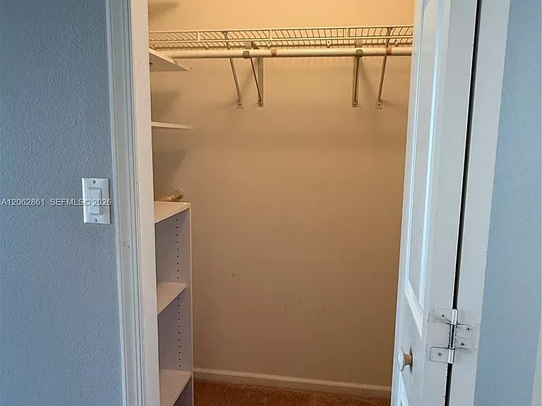 2435 SE 7th Pl — Photo 27
