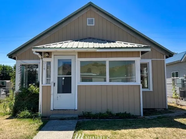 314 E Johnson Avenue, Chelan, WA 98816