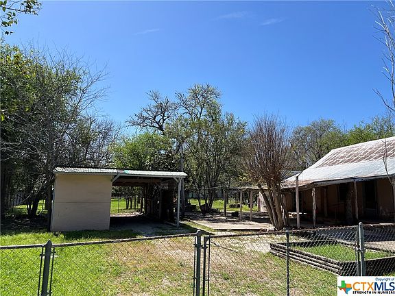 4th image of 533 N Houston Ave