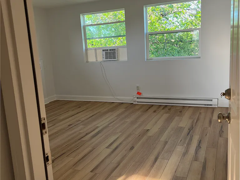 5000 Frankford Ave #2 — Photo 2