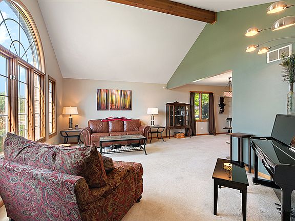3rd image of 21156 S Wooded Cove Dr
