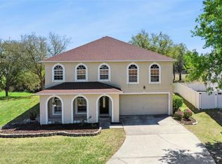 1614 Ridgemoor Dr, Mascotte, FL 34753