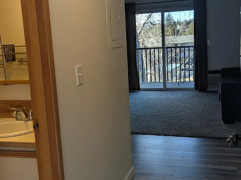 1565 NW Wall St #1-176-177 — Photo 10