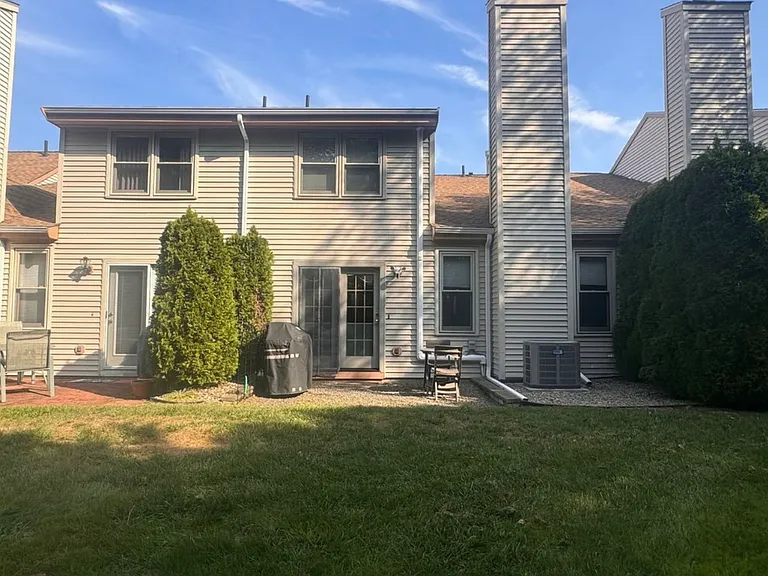 12 Hickory Ln #12 — Photo 17