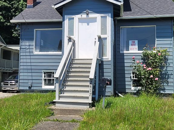 2nd image of 2417 Queets Ave