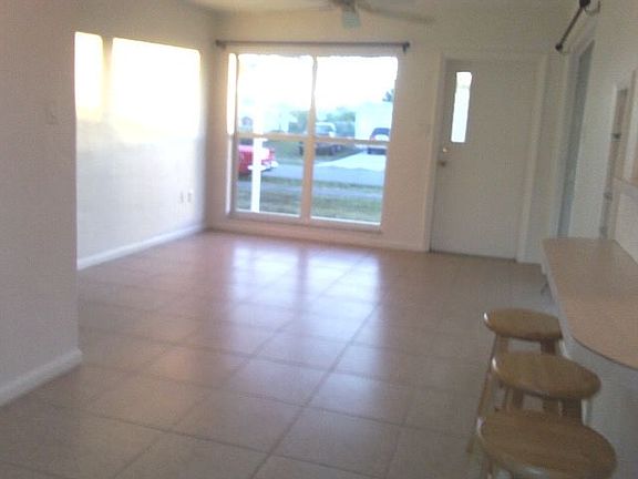 3rd image of 2207 Bragg Ct