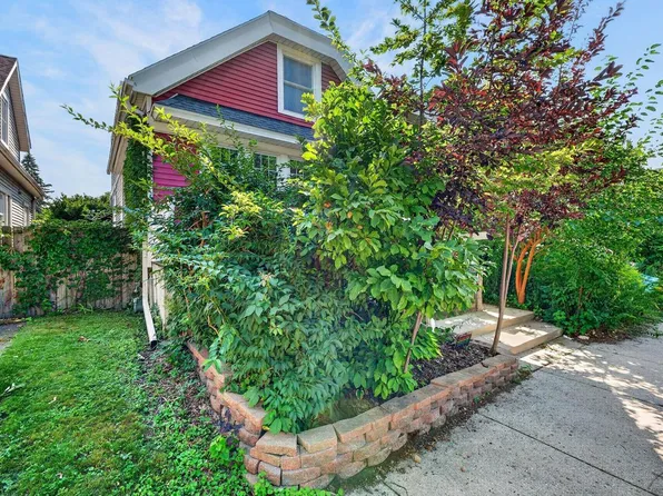 2650 N Fratney STREET, Milwaukee, WI 53212