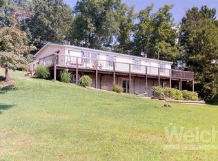 981 Clarence Fry Rd, Montoursville, PA 17754