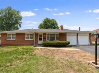 1424 N 64th Dr, Kansas City, KS 66102