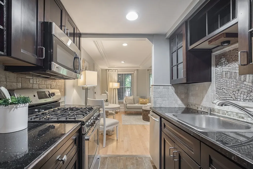 1 bed, 515 sqft, $3,600 — Photo 4