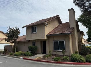 26 Del Prado Cir, Fairfield, CA 94534