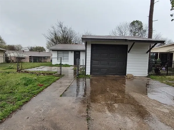 1404 La Fonda Cir, Seagoville, TX 75159